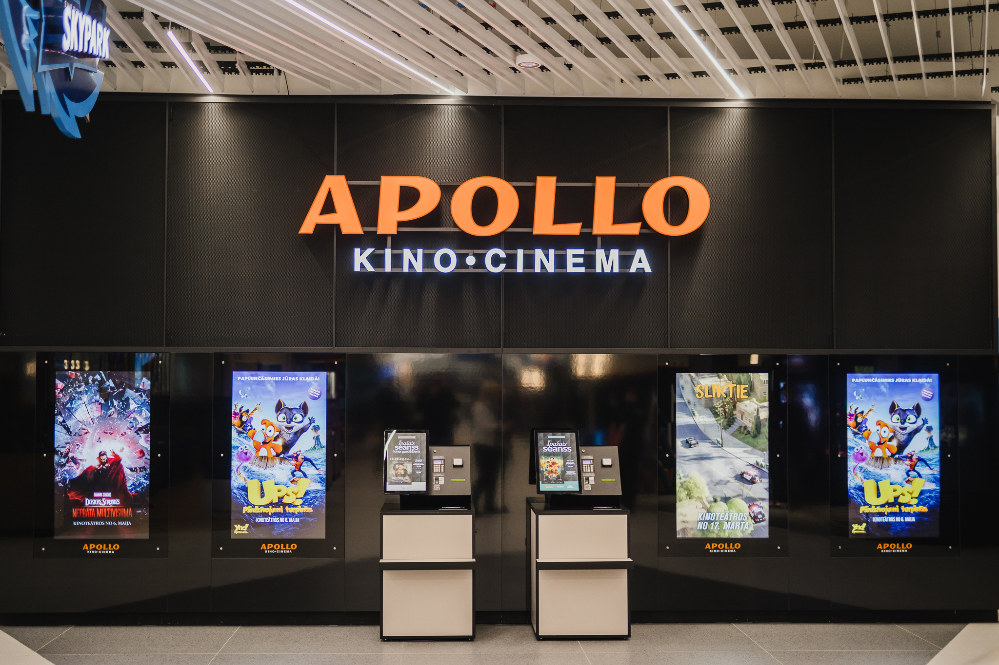 Apollo Kino Domina Apollo Kino